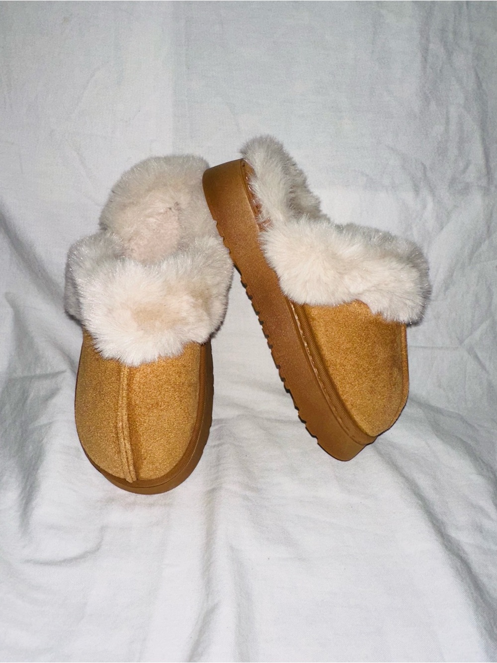 Kids Faux-Suede Shearling Clog Slippers in Chestnut US KIDS 2-2.5